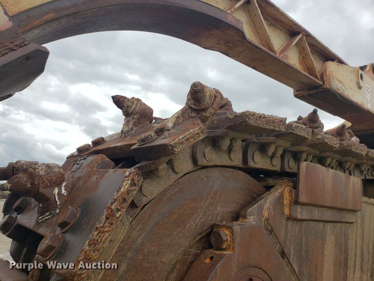 image for item HO9483 2000 Tesmec TRS 1085  trencher