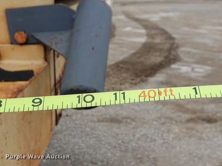 image for item HO9483 2000 Tesmec TRS 1085  trencher