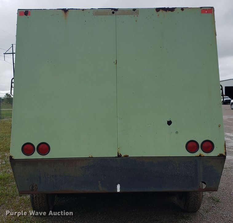 image for item HO9484 2003 Sullair 900XHDTQCA  air compressor