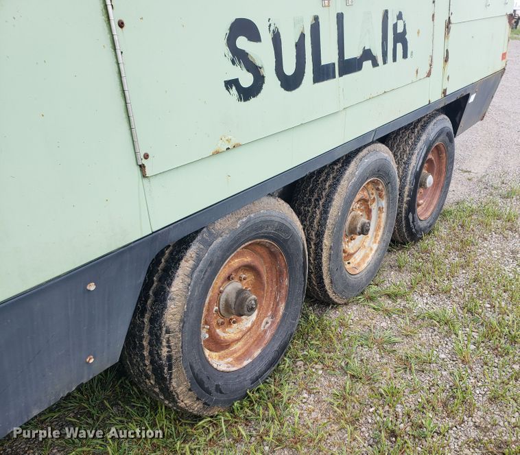 image for item HO9484 2003 Sullair 900XHDTQCA  air compressor