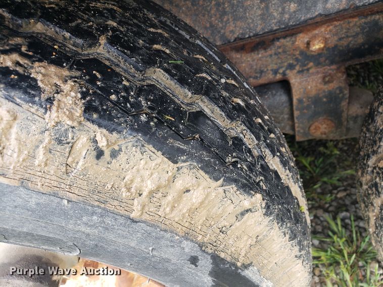 image for item HO9484 2003 Sullair 900XHDTQCA  air compressor