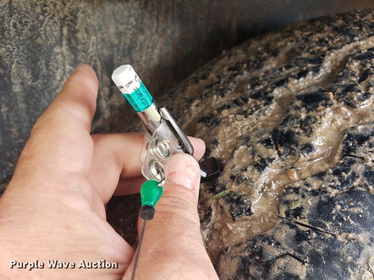 image for item HO9484 2003 Sullair 900XHDTQCA  air compressor