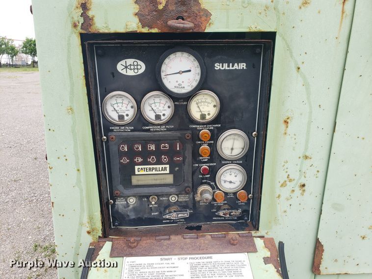 image for item HO9484 2003 Sullair 900XHDTQCA  air compressor