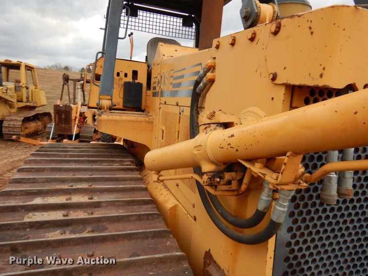 image for item HR9041 1989 Case 1550  dozer