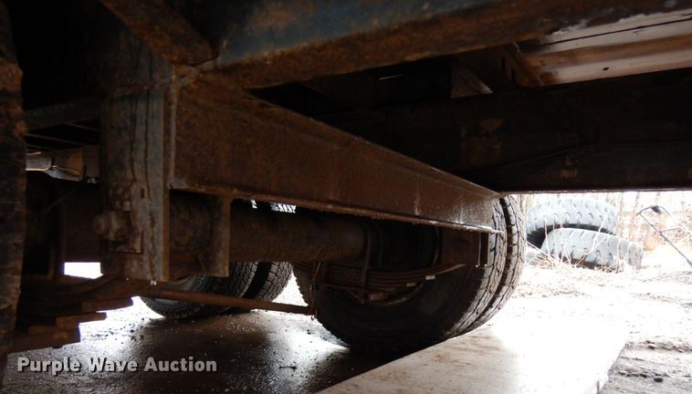 image for item HR9171 2001 Felling equipment trailer