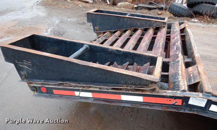 image for item HR9171 2001 Felling equipment trailer