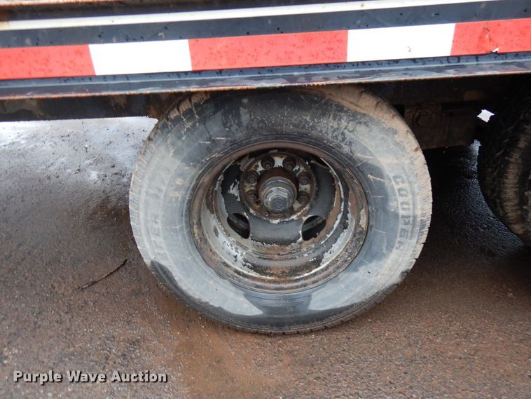 image for item HR9171 2001 Felling equipment trailer