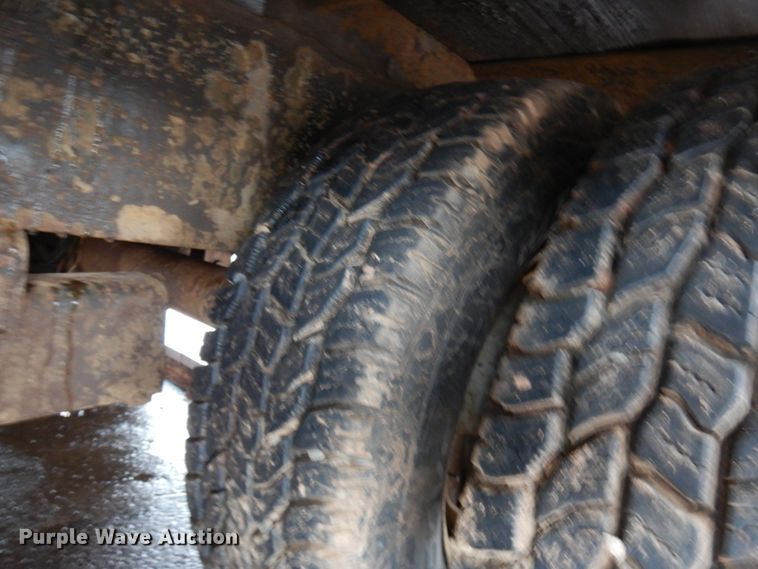 image for item HR9171 2001 Felling equipment trailer