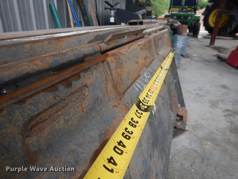 image for item HR9705 Bobcat 72 Sweeper 72"W skid steer sweeper