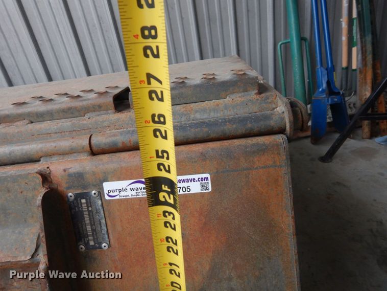 image for item HR9705 Bobcat 72 Sweeper 72"W skid steer sweeper