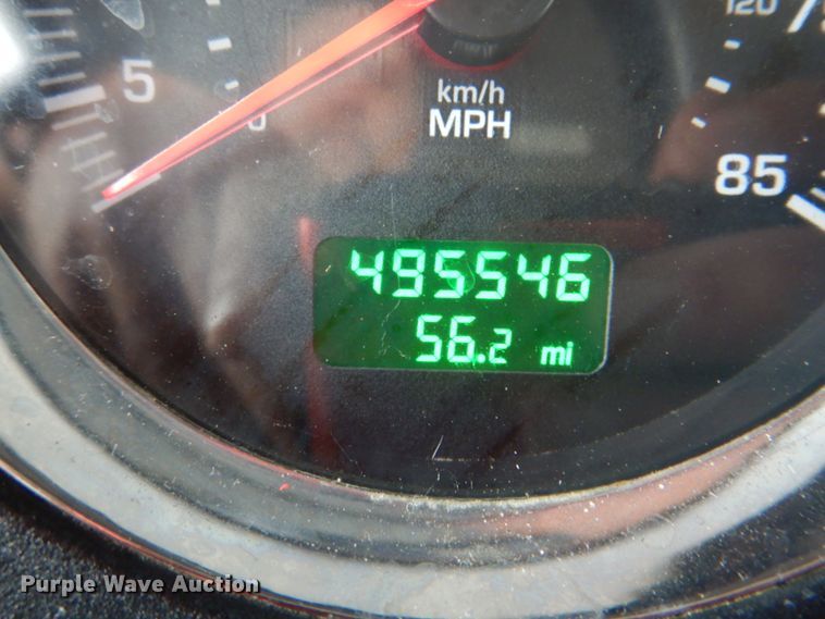 image for item HT9257 2010 Kenworth T800  crane truck