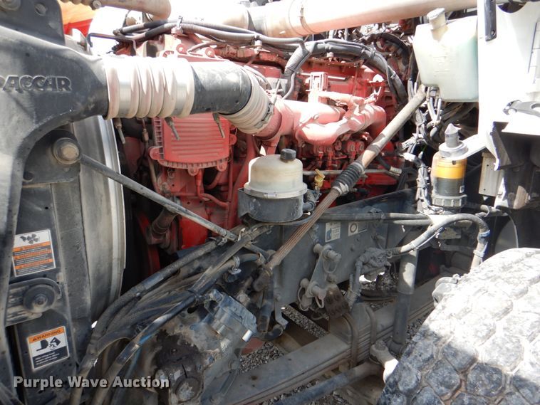 image for item HT9257 2010 Kenworth T800  crane truck