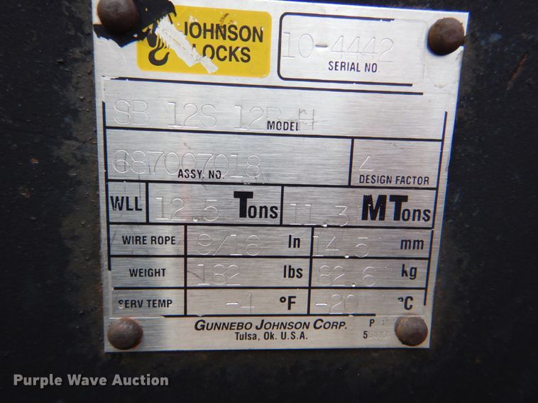 image for item HT9257 2010 Kenworth T800  crane truck