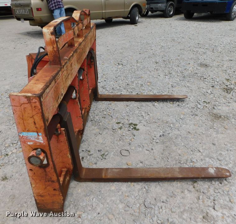 image for item HX9301 Telehandler forks