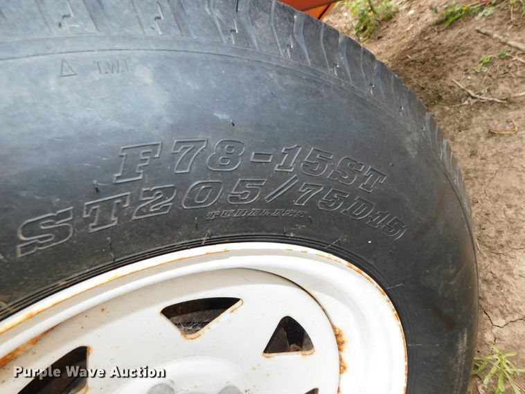 image for item HX9308 2002 American Signal  message board trailer