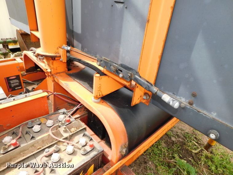 image for item HX9309 Addco  message board trailer