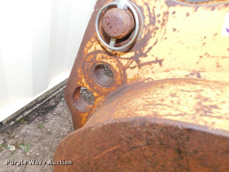 image for item HX9310 24"W backhoe bucket