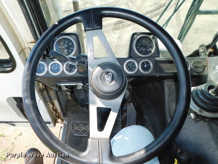 image for item HX9314 2006 Mack MR690S  refuse truck