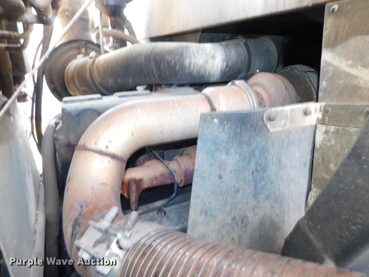 image for item HX9314 2006 Mack MR690S  refuse truck