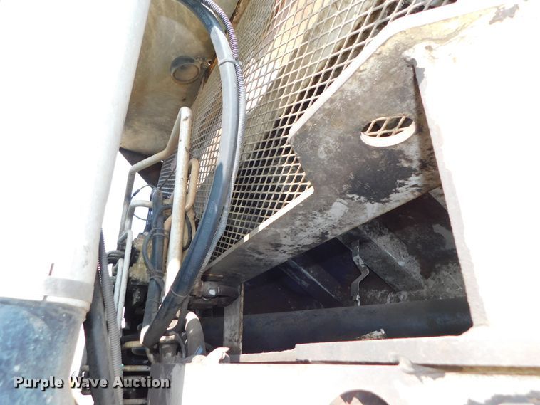 image for item HX9314 2006 Mack MR690S  refuse truck