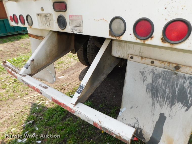 image for item HX9314 2006 Mack MR690S  refuse truck