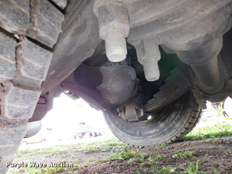 image for item HX9314 2006 Mack MR690S  refuse truck