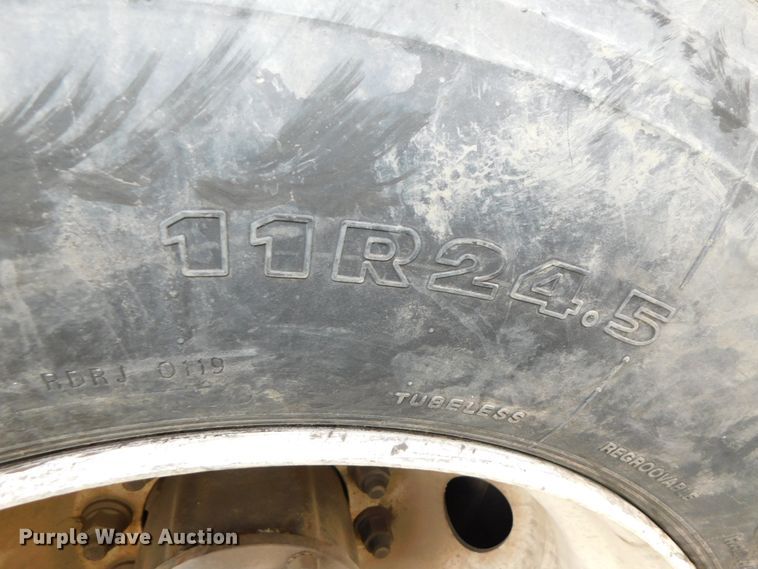 image for item HX9314 2006 Mack MR690S  refuse truck