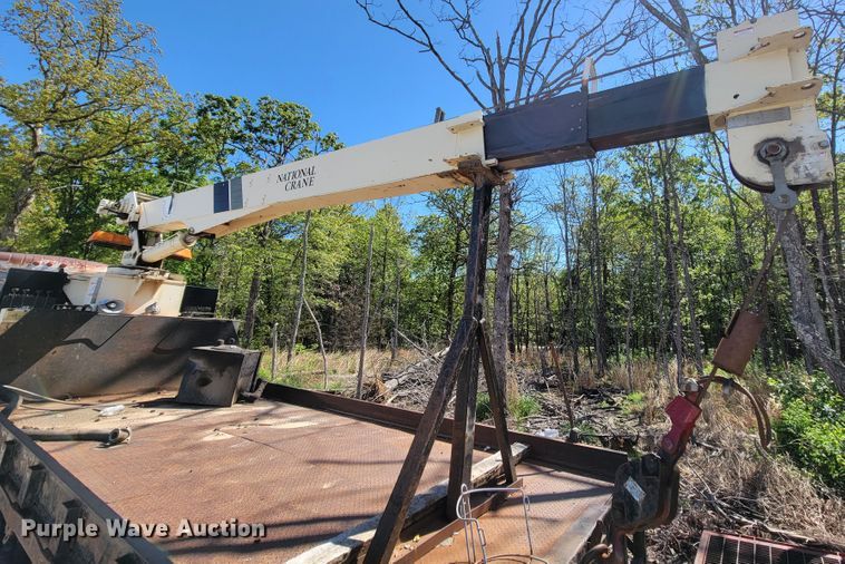 image for item IF9766 National Crane 400B  truck crane