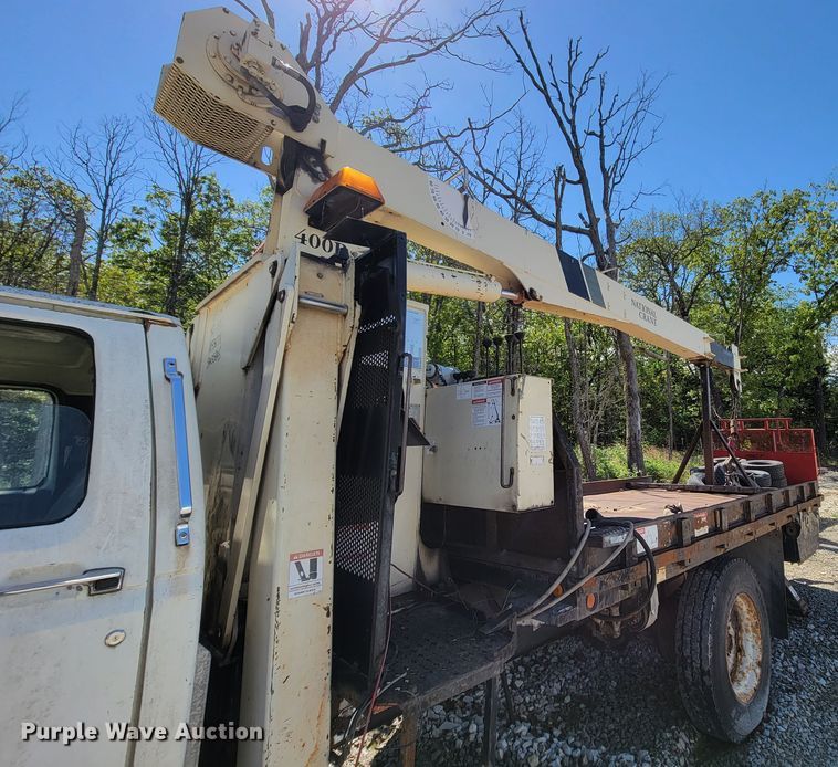 image for item IF9766 National Crane 400B  truck crane