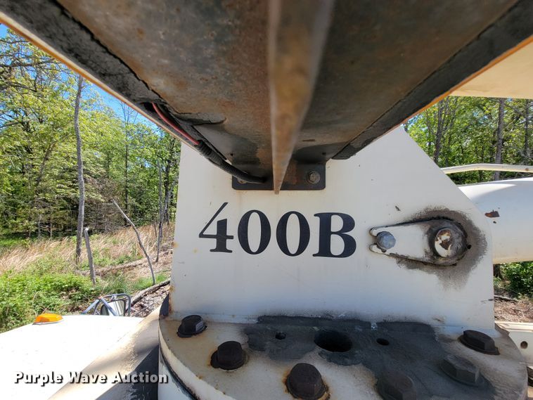 image for item IF9766 National Crane 400B  truck crane