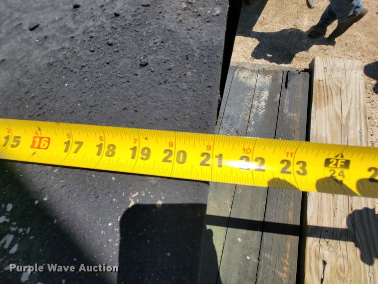 image for item IF9792 Hiab 026T  truck crane