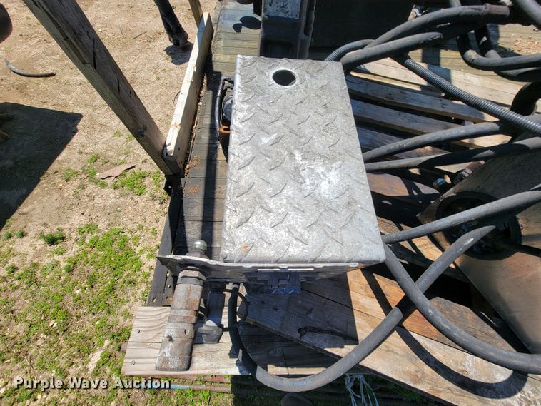 image for item IF9792 Hiab 026T  truck crane