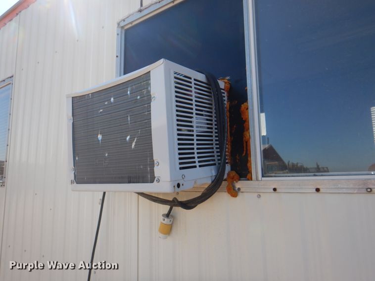 image for item II9981 1999 Bard WA121-A05 jobsite trailer