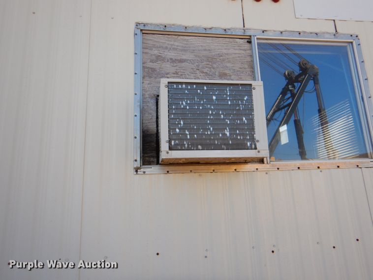 image for item II9981 1999 Bard WA121-A05 jobsite trailer