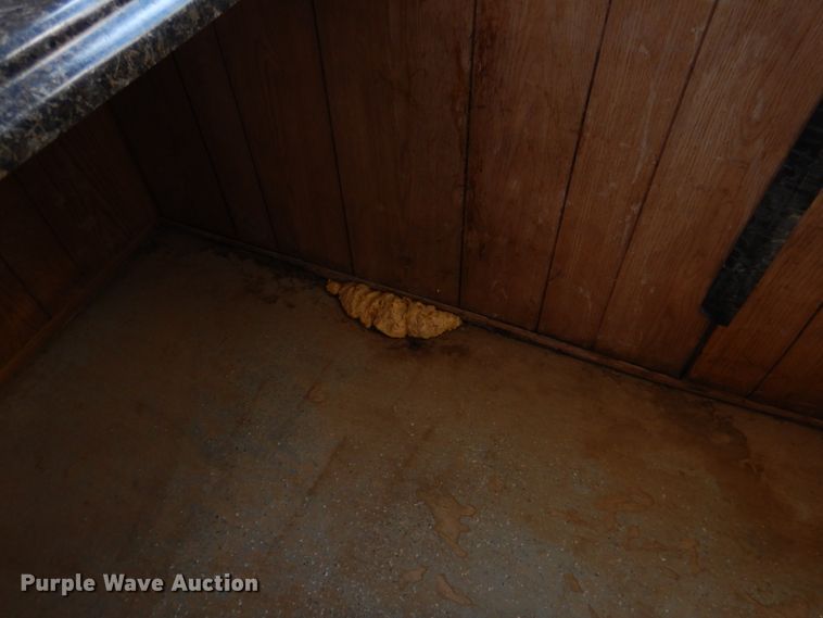 image for item II9981 1999 Bard WA121-A05 jobsite trailer