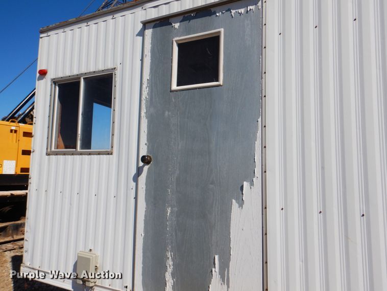 image for item II9982 1998 Jobsite trailer