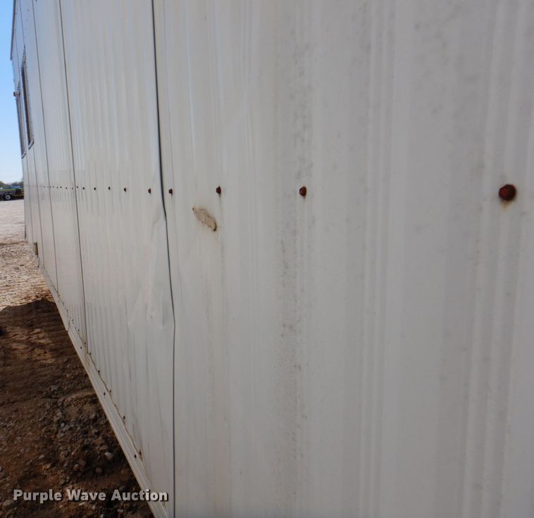 image for item II9982 1998 Jobsite trailer