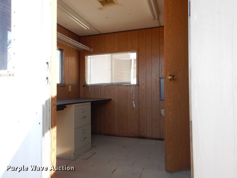 image for item II9982 1998 Jobsite trailer