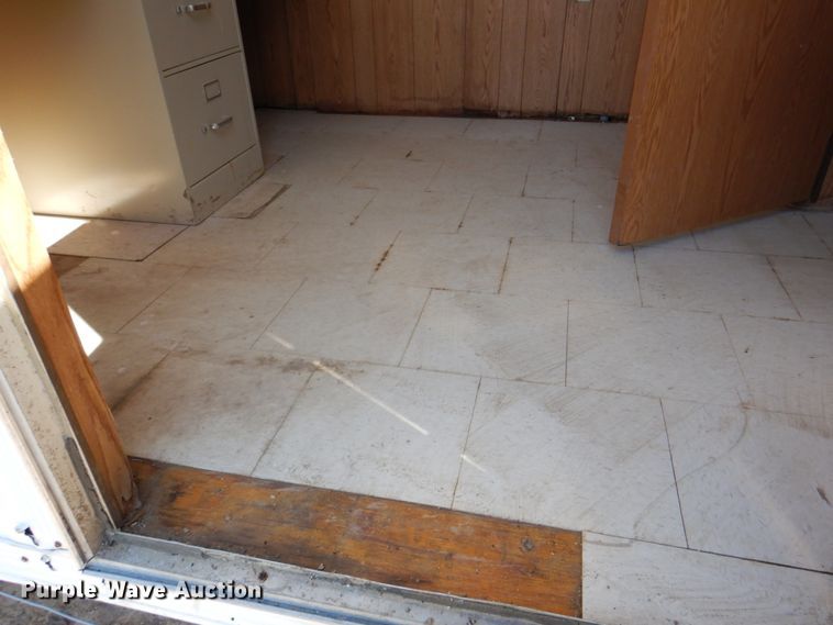 image for item II9982 1998 Jobsite trailer