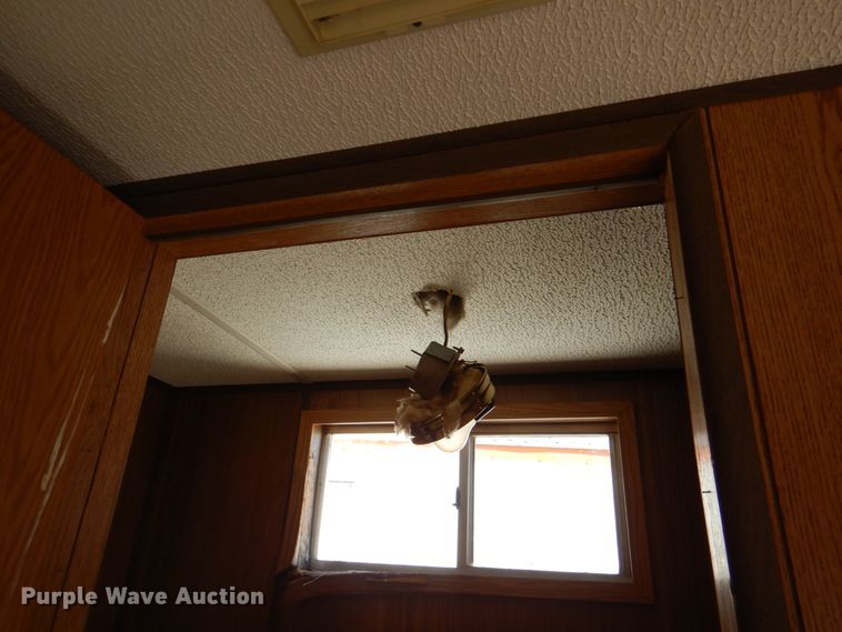 image for item II9982 1998 Jobsite trailer