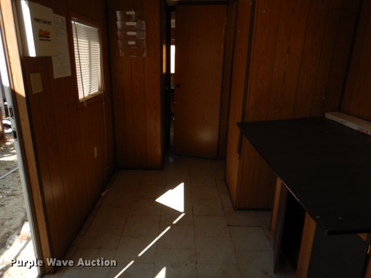 image for item II9982 1998 Jobsite trailer