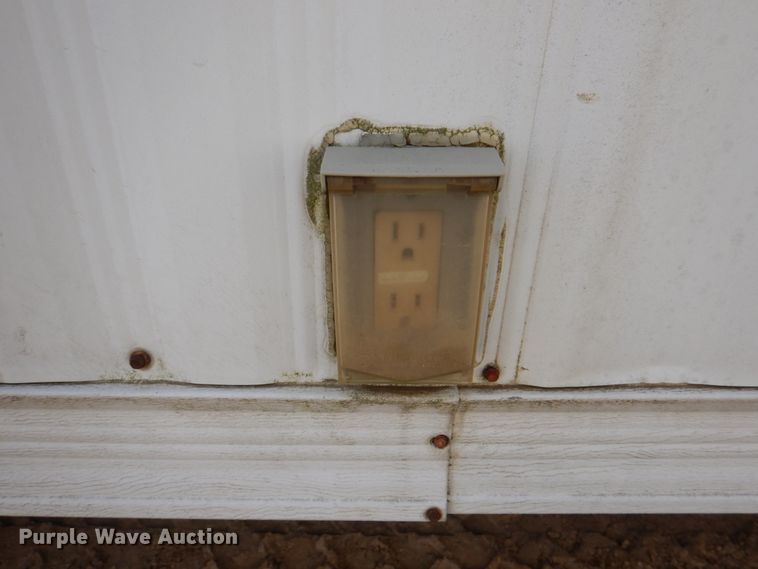 image for item II9982 1998 Jobsite trailer