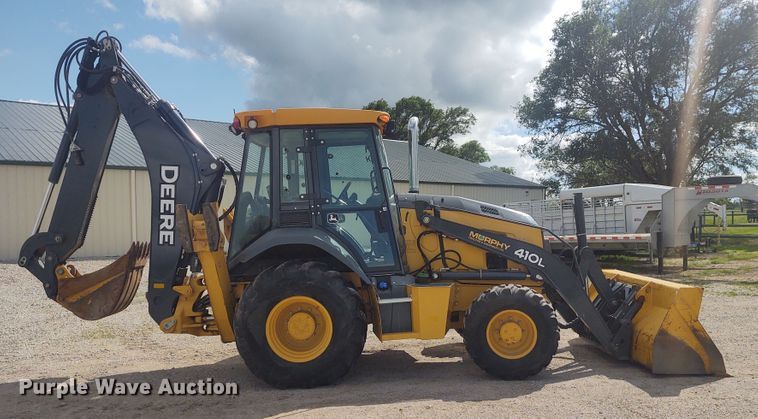 image for item IK9318 2018 John Deere 410L  backhoe