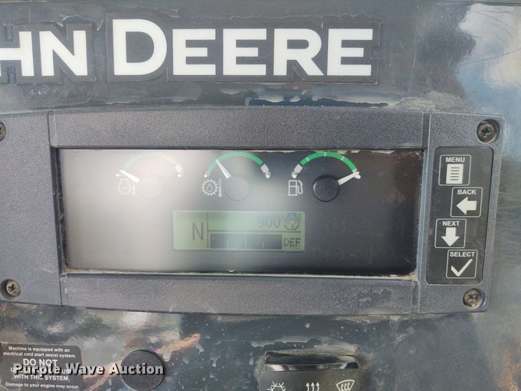 image for item IK9318 2018 John Deere 410L  backhoe