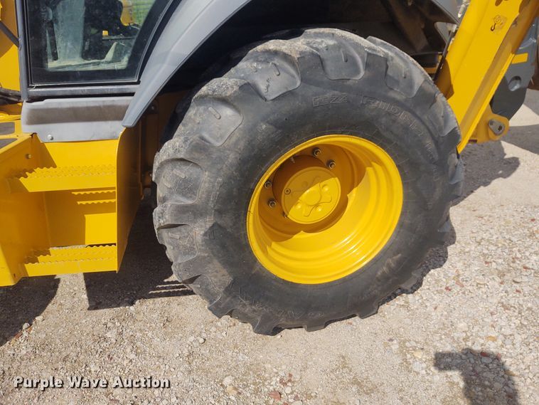 image for item IK9318 2018 John Deere 410L  backhoe