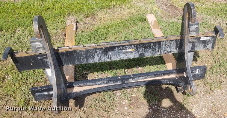 image for item IK9320 John Deere Worksite Pro 64"L backhoe forks