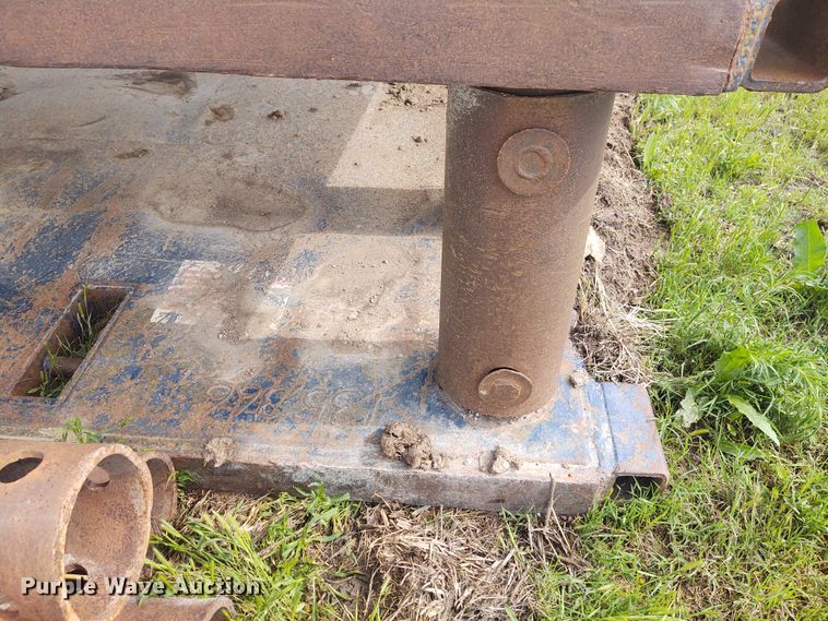 image for item IK9325 Trench box