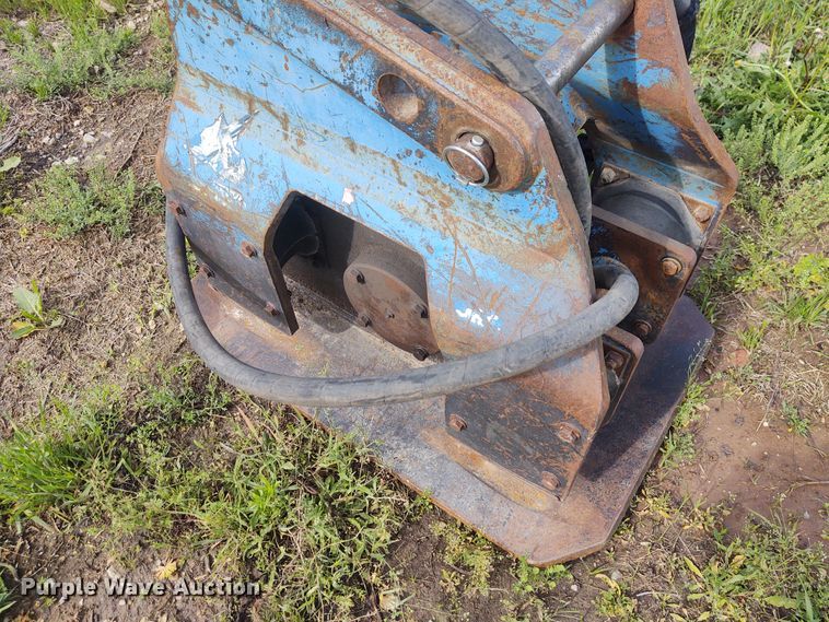 image for item IK9327 OAC 200 excavator plate compactor