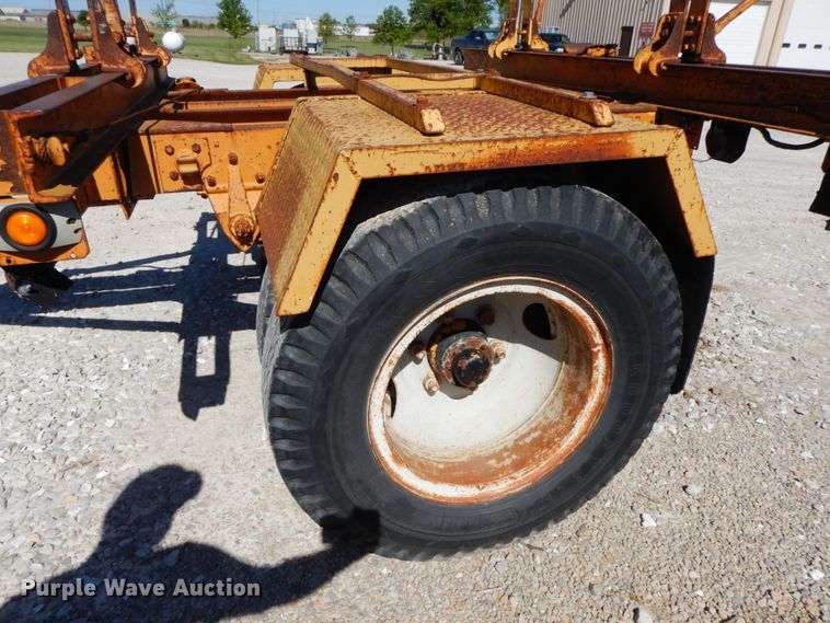 image for item IL9366 1995 Eagle UT&B Model H  pole trailer