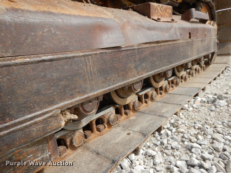 image for item IL9368 1993 Caterpillar D4C  Series II dozer